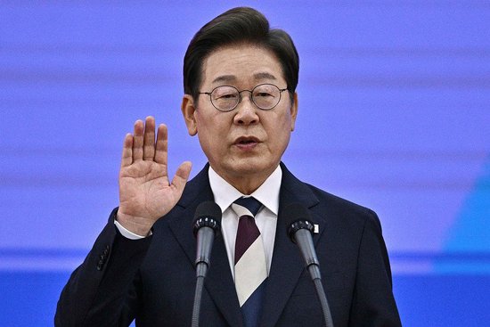 重回青瓦台 复苏经济 弥合社会裂痕 韩国新总统有哪些执政计划？