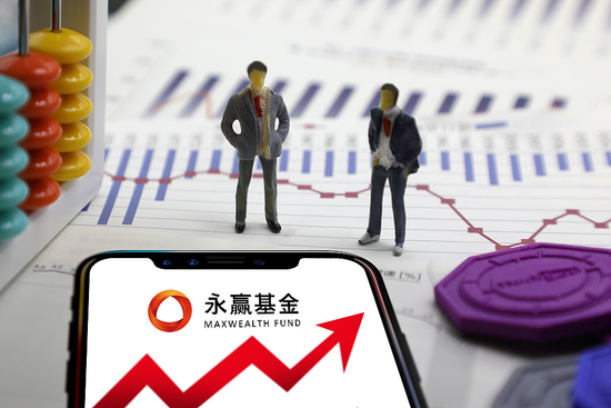 永赢基金平台制胜，“大哥大姐”瞠乎其后