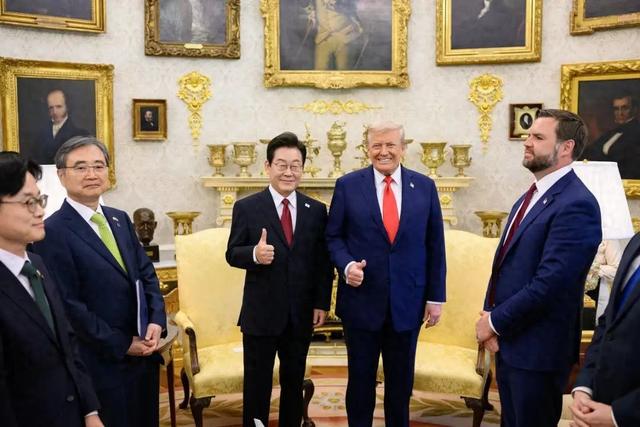 牛弹琴：特朗普对韩国提了一个非分要求
