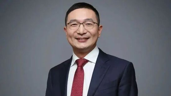 牛市踏空？大成基金徐彦的“慢建仓”谜团