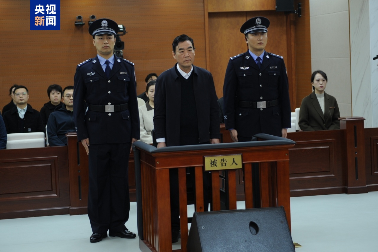 受贿1.47亿余元 青海省委原常委杨发森一审被判无期徒刑 受贿1.47亿余元 青海省委原常委杨发森一审被判无期徒刑