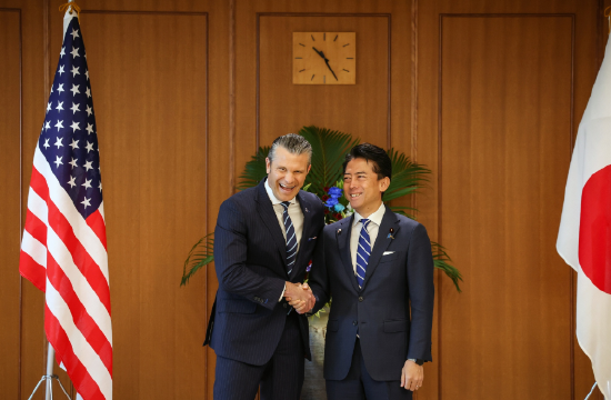 美国防长称赞日本加大国防开支的计划“非常棒” 美国防长称赞日本加大国防开支的计划“非常棒”