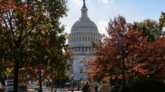 商会报告:美国政府停摆已致政府承包商损失120亿美元 商会报告:美国政府停摆已致政府承包商损失120亿美元