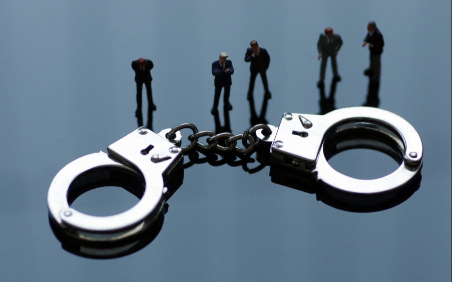 突发！某A股公司“80后”董事长被捕！